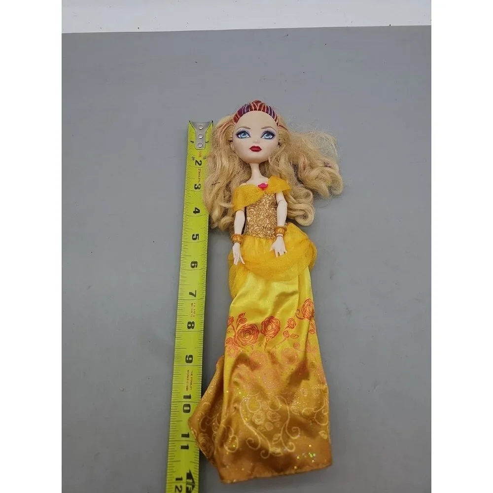 Ever‎ After High School Spirit Apple White